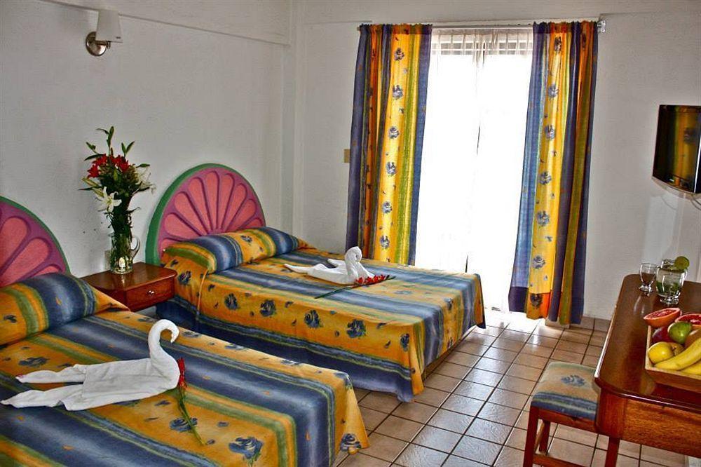 Am Amakal Hotel & Park سانتا كروز هواتولكو المظهر الخارجي الصورة